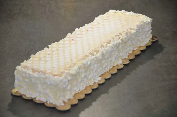 TORTA MERINGATA CHANTILLY TRANCIO 1 KG