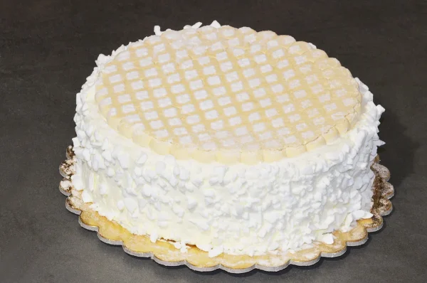 TORTA MERINGATA CHANTILLY 750G