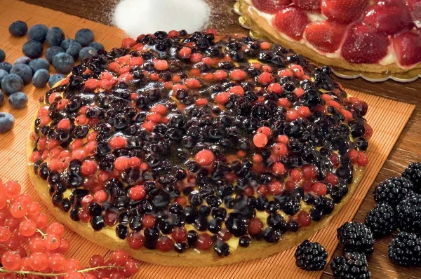 CROSTATA FRUTTI DI BOSCO 700 GR