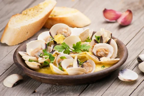 VONGOLE DEL PACIFICO WHITE CON GUSCIO 1KG