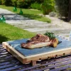 Tagliere in legno con pietra lavica per cucinare - immagine 4