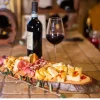 Tagliere ovale con corteccia – 50x18x2.5cm - immagine 5