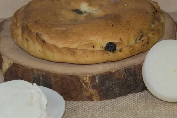 Calzone pugliese alla cipolla