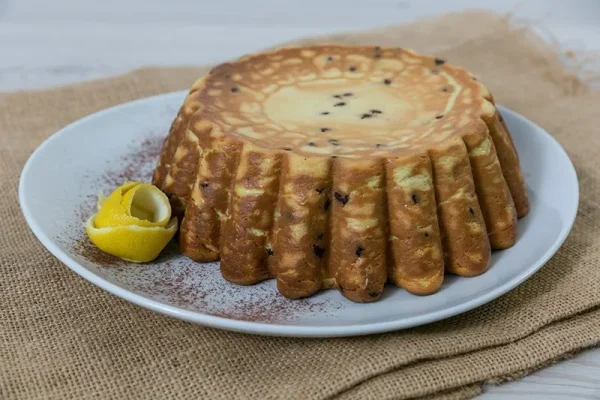 Dolce ricotta limone con gocce di cioccolato